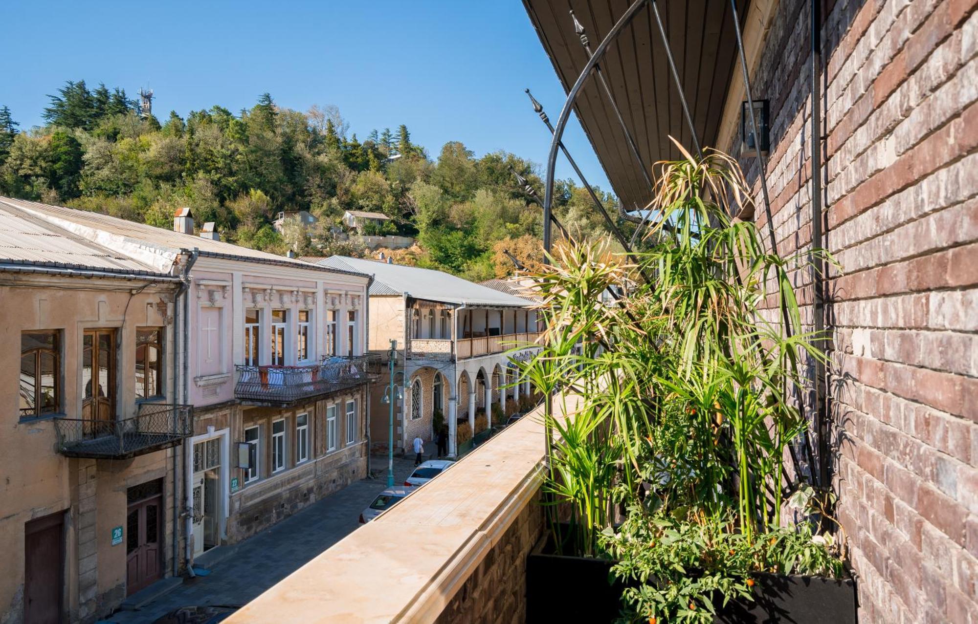 Communal Hotel Kutaisi Exterior foto